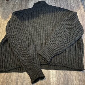 H&M Black Ribbed Turtleneck Sweater